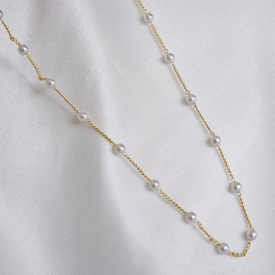 DAINTY PEARL NECKLACE