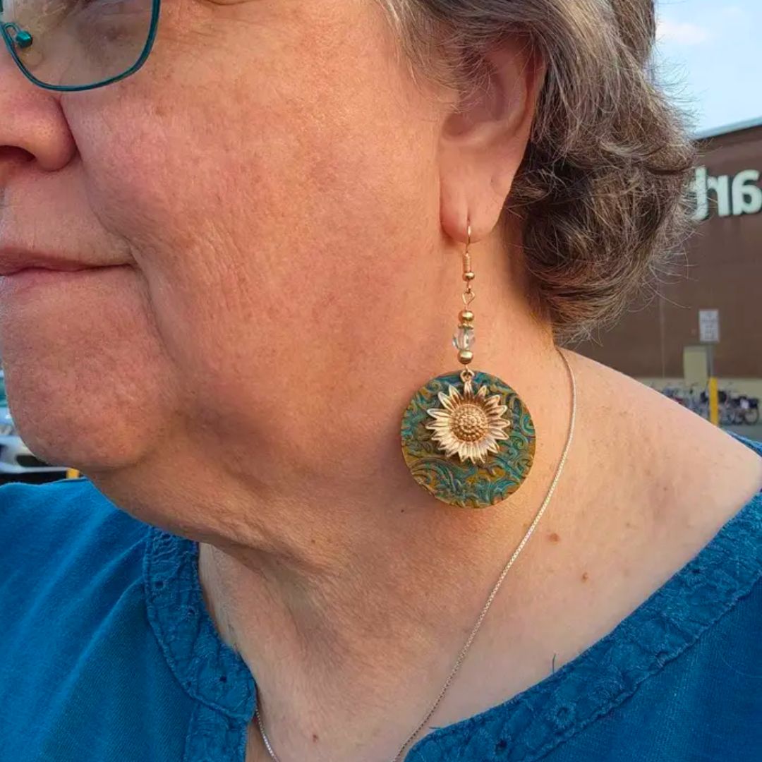 CREATIVE SUNFLOWER EARRINGS (PAIR)