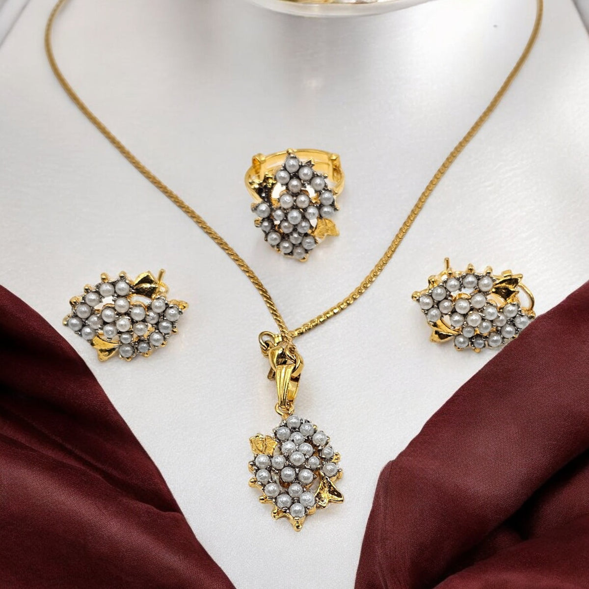 Handmade | 22K Gold Plated | Diamond Cut Zircon Judao Locket Set | ZJ115