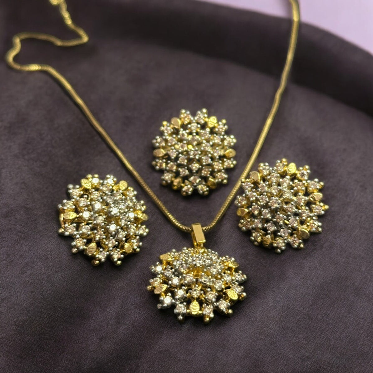 Handmade | 22K Gold Plated | Diamond Cut Zircon Judao Locket Set | ZJ131