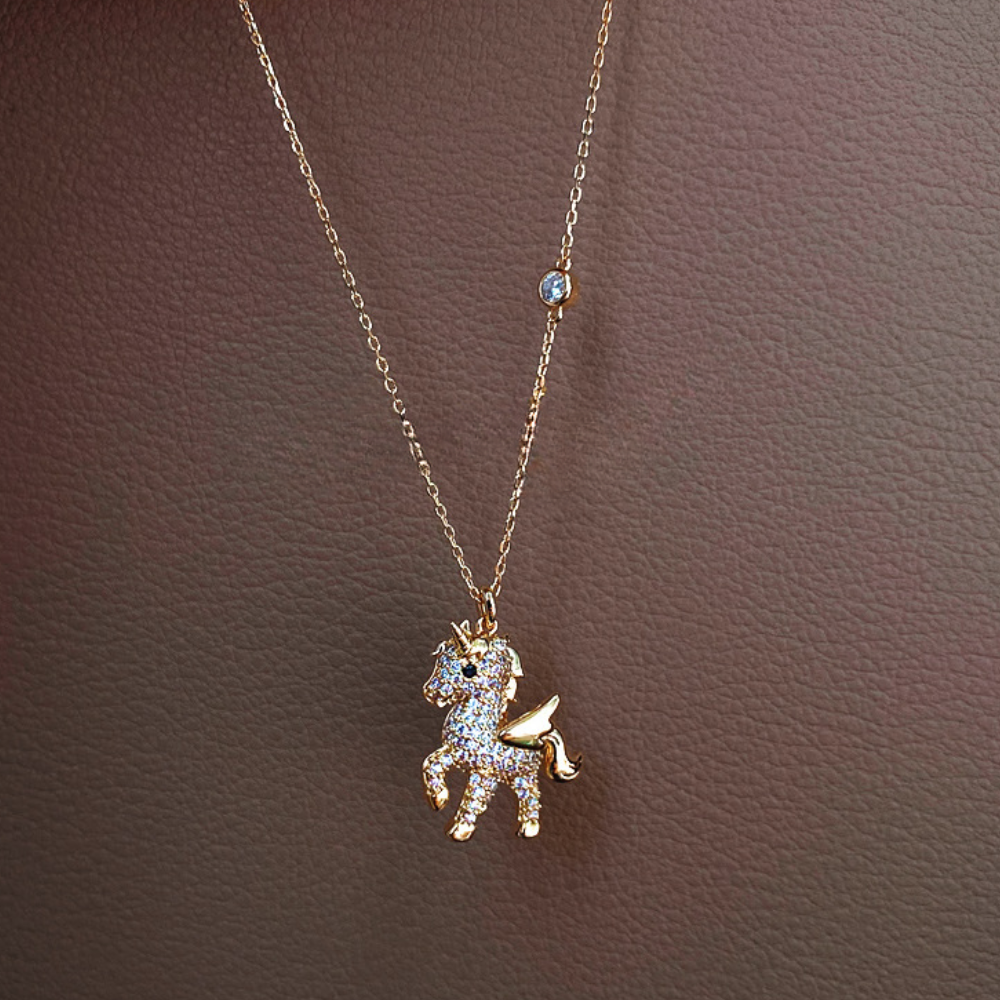 ENCHANTED UNICORN NECKLACE