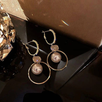 The Paola Pearl Earrings