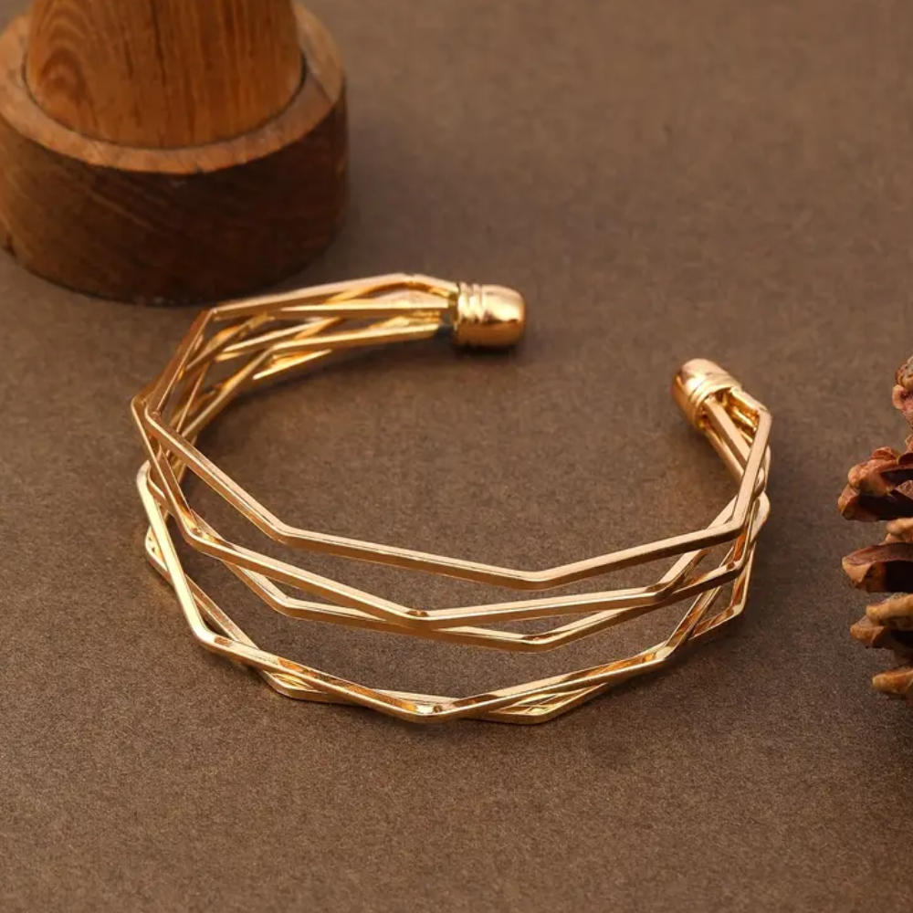 GOLDEN POLYGONAL BRACELET (ADJUSTABLE)