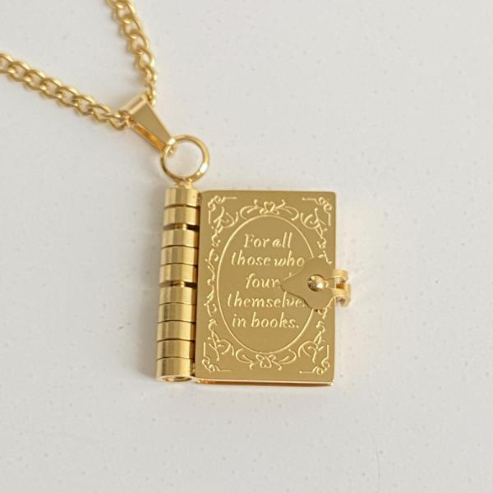 BOOK LOVERS NECKLACE