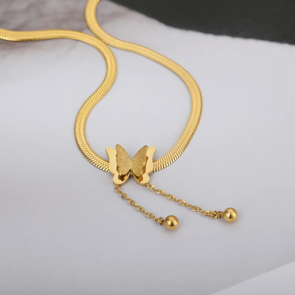 BUTTERFLY CHARM NECKLACE