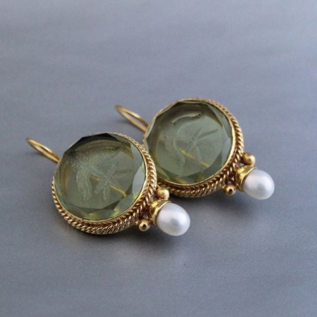 Queen Premium Earrings