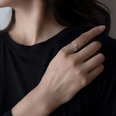 Tillsley - Adjustable dachshund ring made of 925 silver
