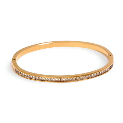 Color Diamond in Gold Bracelet