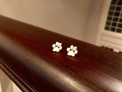 Megan - Hypoallergenic paw earrings made of Gold